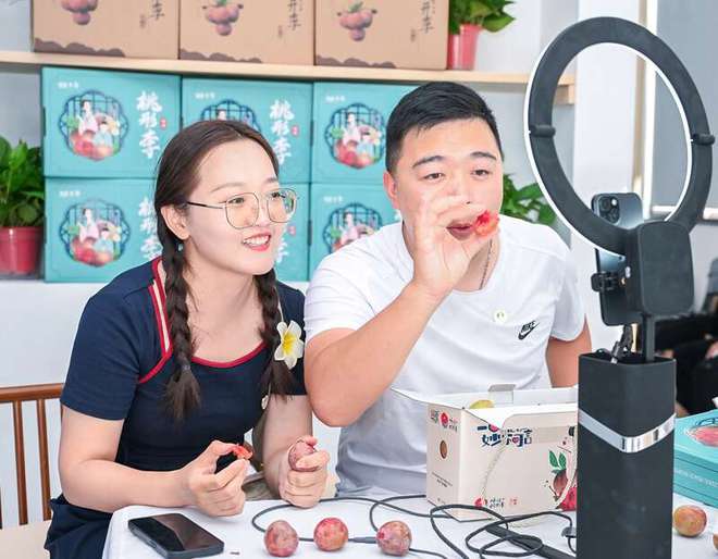 下载.jpg
