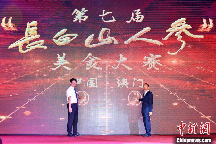 2cc941cb-7cae-4c97-b691-95ed8595a6a8_zsite.jpg