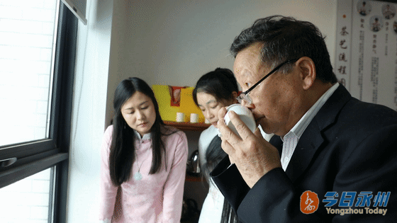 202205230c1e33d24a0eeea631fa01fc566a9b7b_origin.gif